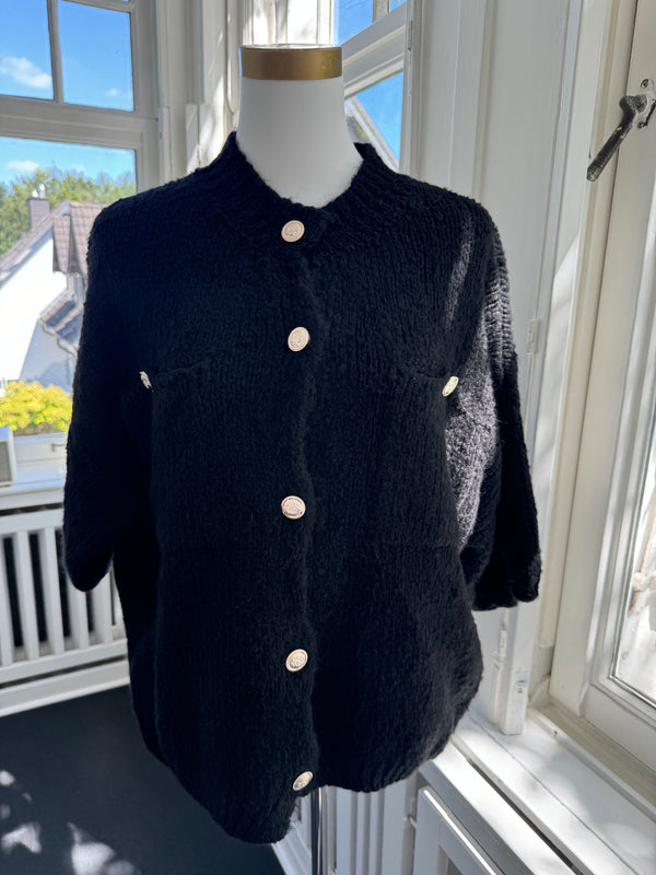 Strickjacke mit goldenen Knöpfen must have schwarz