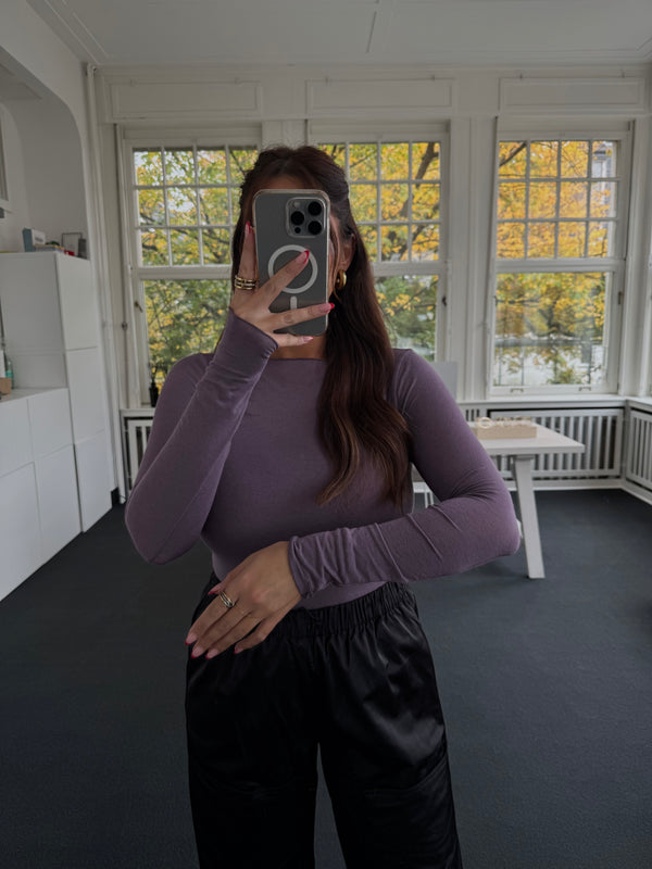 Figurbetontes Kaschmir-Shirt – One Size – Weicher Stretchstoff flieder