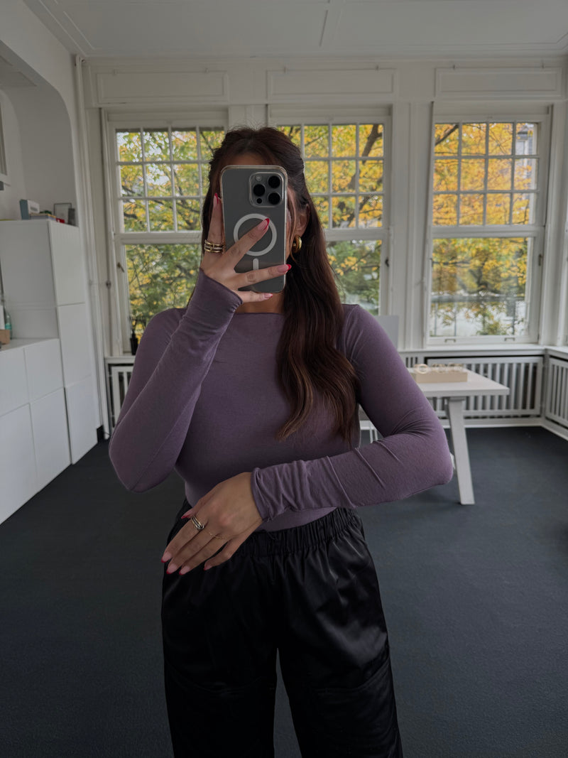 Figurbetontes Kaschmir-Shirt – One Size – Weicher Stretchstoff flieder