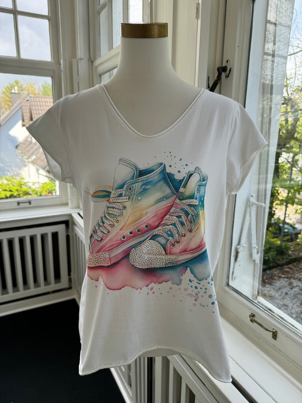 T-shirt Regenbogen shoes weiß