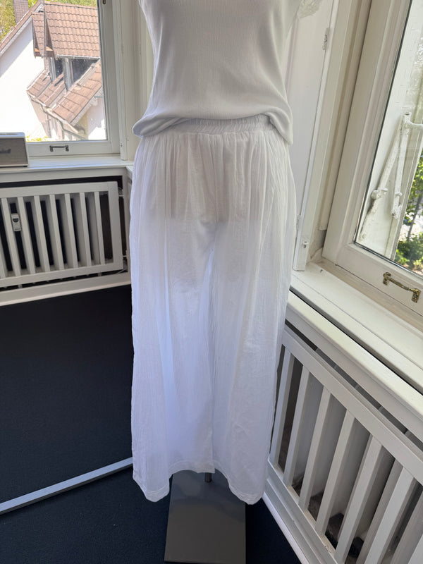 Hose super leicht weiß
