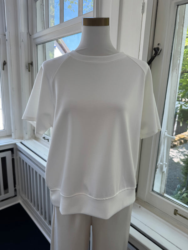 T-Shirt kastiger Schnitt super soft weiß