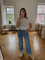 Stretch Jeanshose mit Falten-Detail – Knöchellang & Lockerer Fit blau