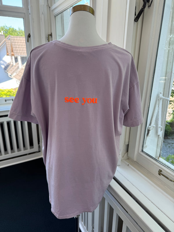 T-shirt hey you oversized flieder