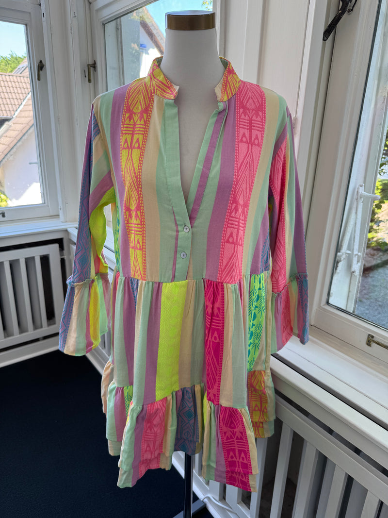 Kleid limited collection regenbogen
