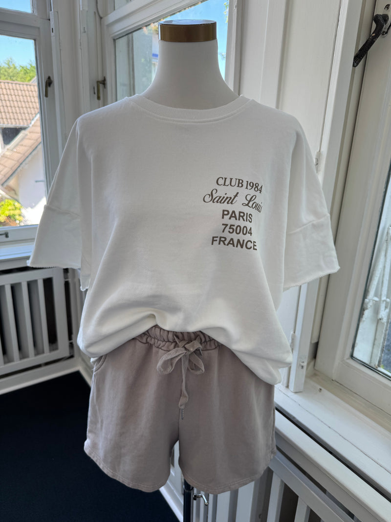 Short mit bündchen must have in mehreren Farben