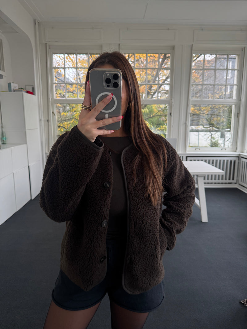 Teddyjacke mit Knöpfen & Taschen – Leichter Wollmix | Kuschelig & Stylisch braun