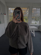 Teddyjacke mit Knöpfen & Taschen – Leichter Wollmix | Kuschelig & Stylisch taupe