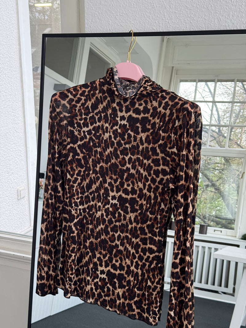 Kaschmir-Style Rollkragen-Shirt in Leo Beige