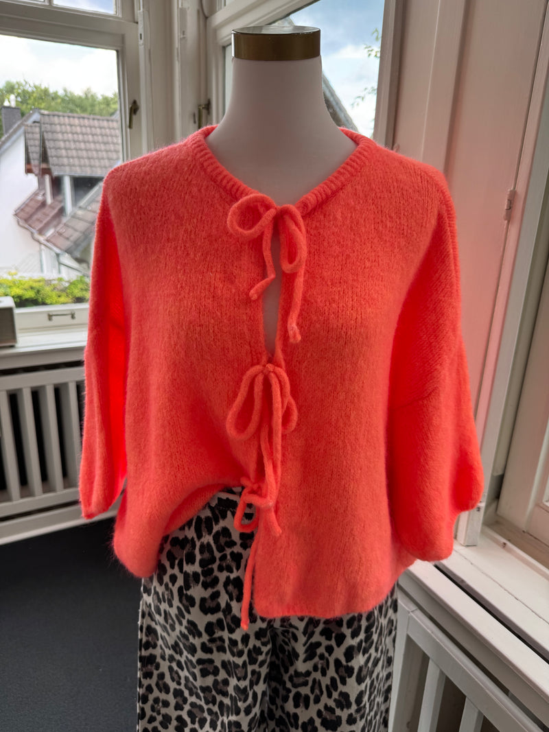 Strick new collection must have orange