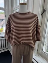 T-Shirt gestreift oversized kastiger Schnitt braun