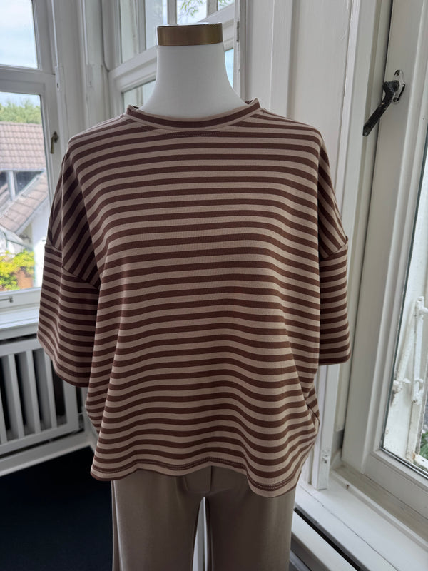 T-Shirt gestreift oversized kastiger Schnitt braun