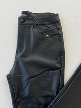 Hose lederimitat mit einem Knopf black