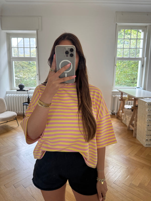 T-Shirt gestreift oversized kastiger Schnitt gelb/rosa