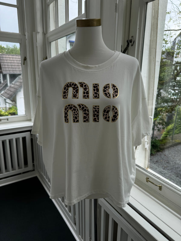 T-Shirt Mio leo oversized weiß