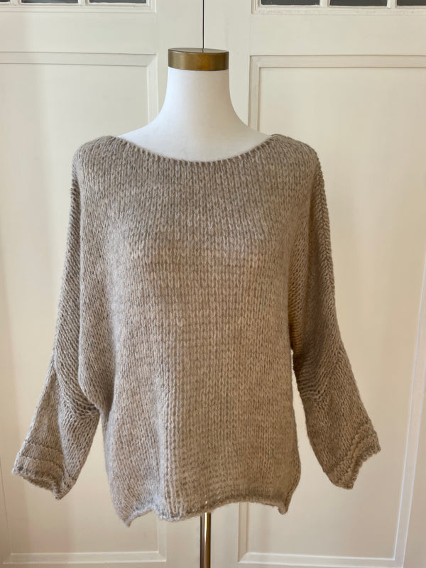 STRICKOBERTEIL BESTSELLER VORNE KURZ HINTEN LANG BEIGE