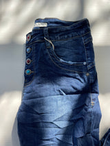 Jeans hello darkblue mit ausgefallenen Knöpfen