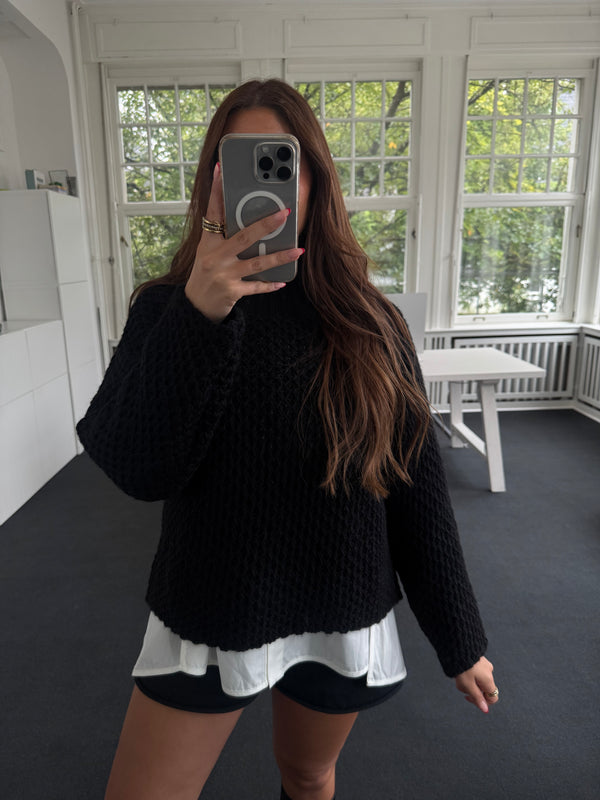 Kastiger Pullover mit Stehkragen lange ärmel schwarz