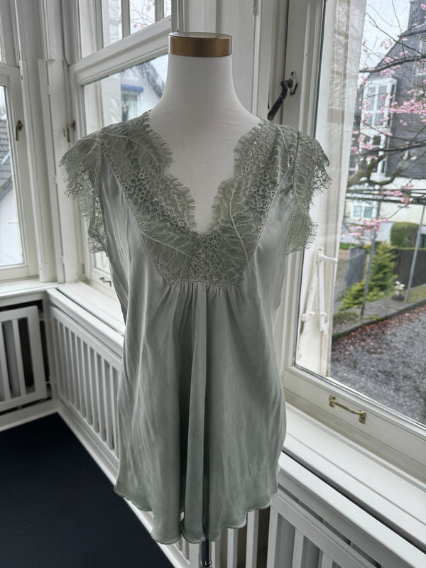 TOP WITH LACE LENA GREEN