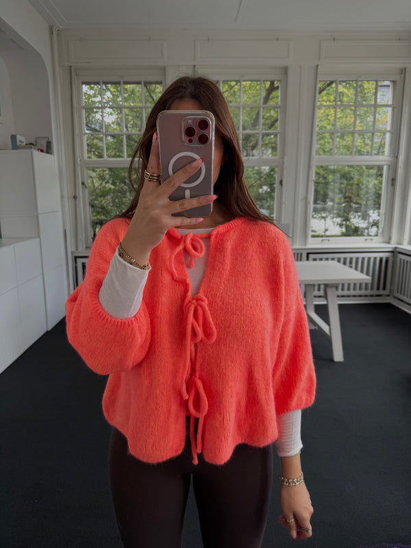 Strick new collection must have neonorange