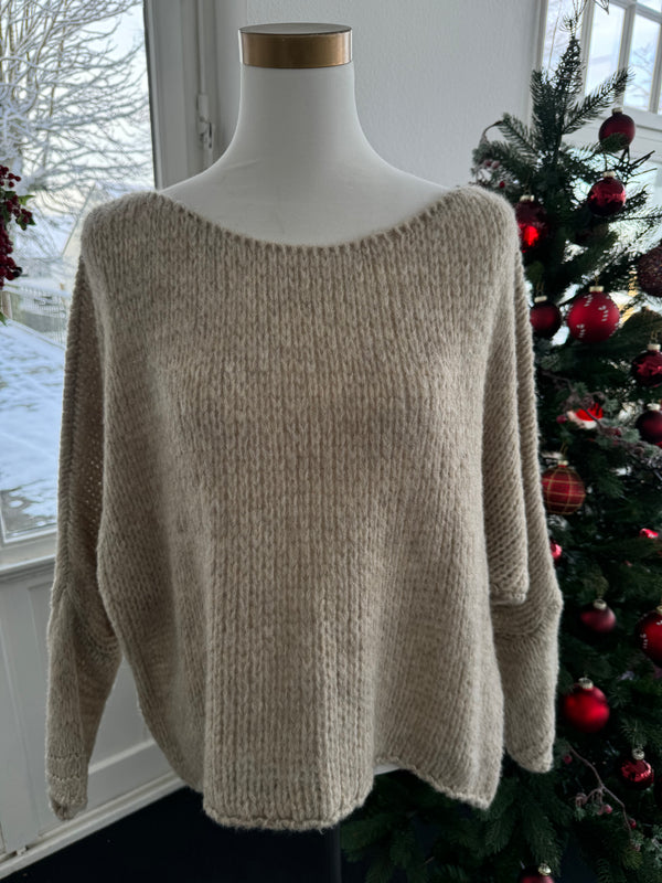 STRICKOBERTEIL BESTSELLER VORNE KURZ HINTEN LANG BEIGE