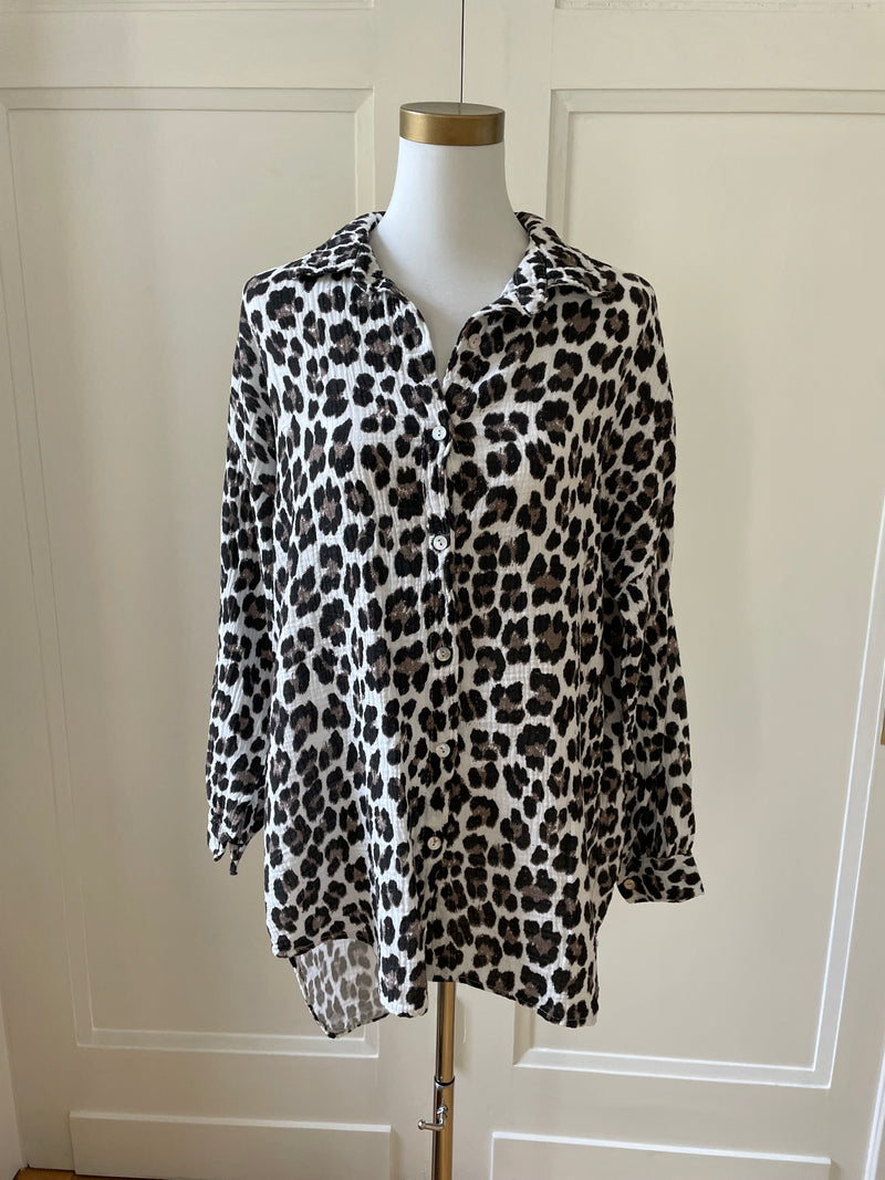 Muslin blouse shirt leopard in several colors
